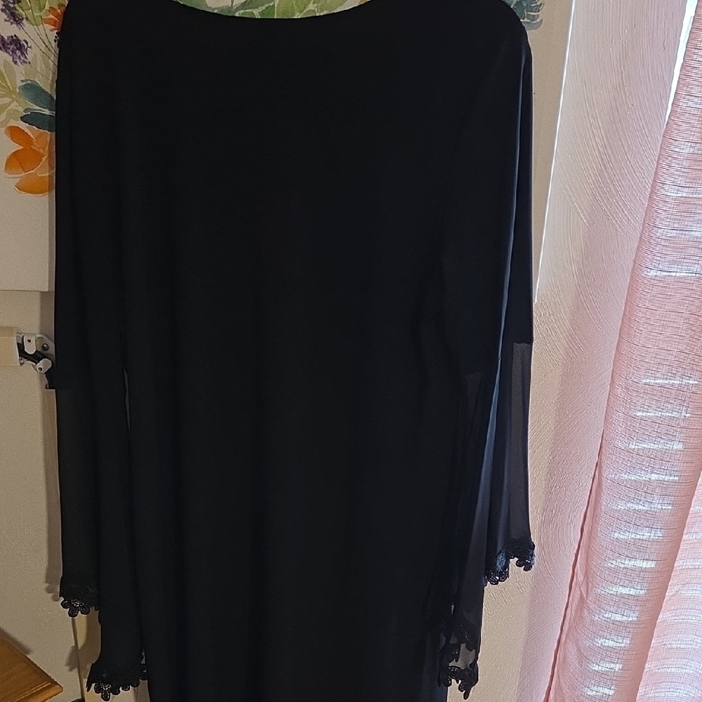 MSK Black Long-Sleeve Dress with Crochet Cuff Detail - Picture 5 of 6